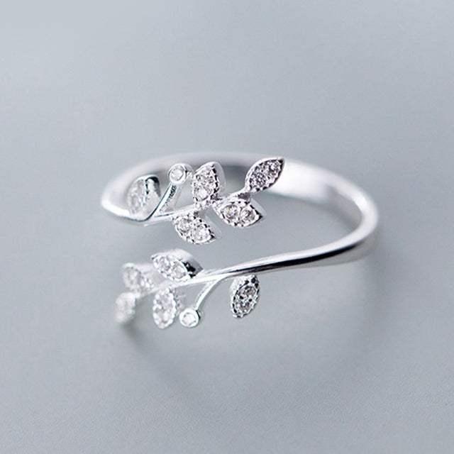 Silver Justerbar Leaf Ring med Zirconias