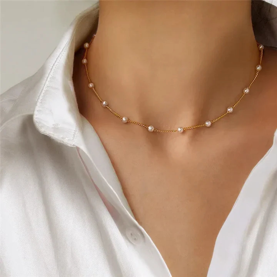Simpels pärlhalsband