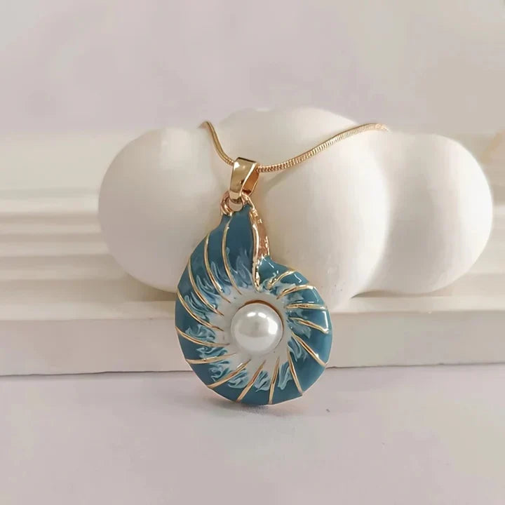 Blå halsband med vintagepärla