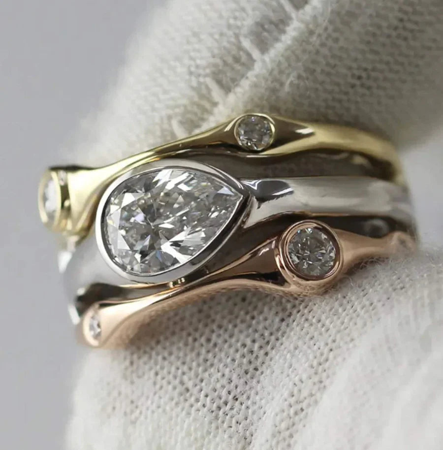 Vintage Layered Zirkonia Ring